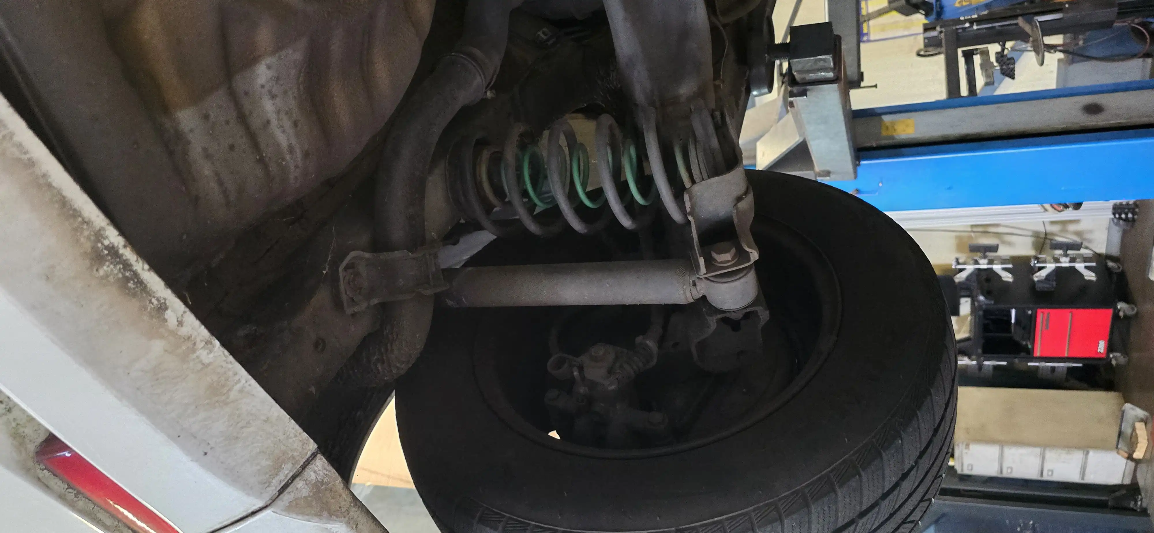 Maken autobedrijven misbruik van de APK om geld te verdienen?