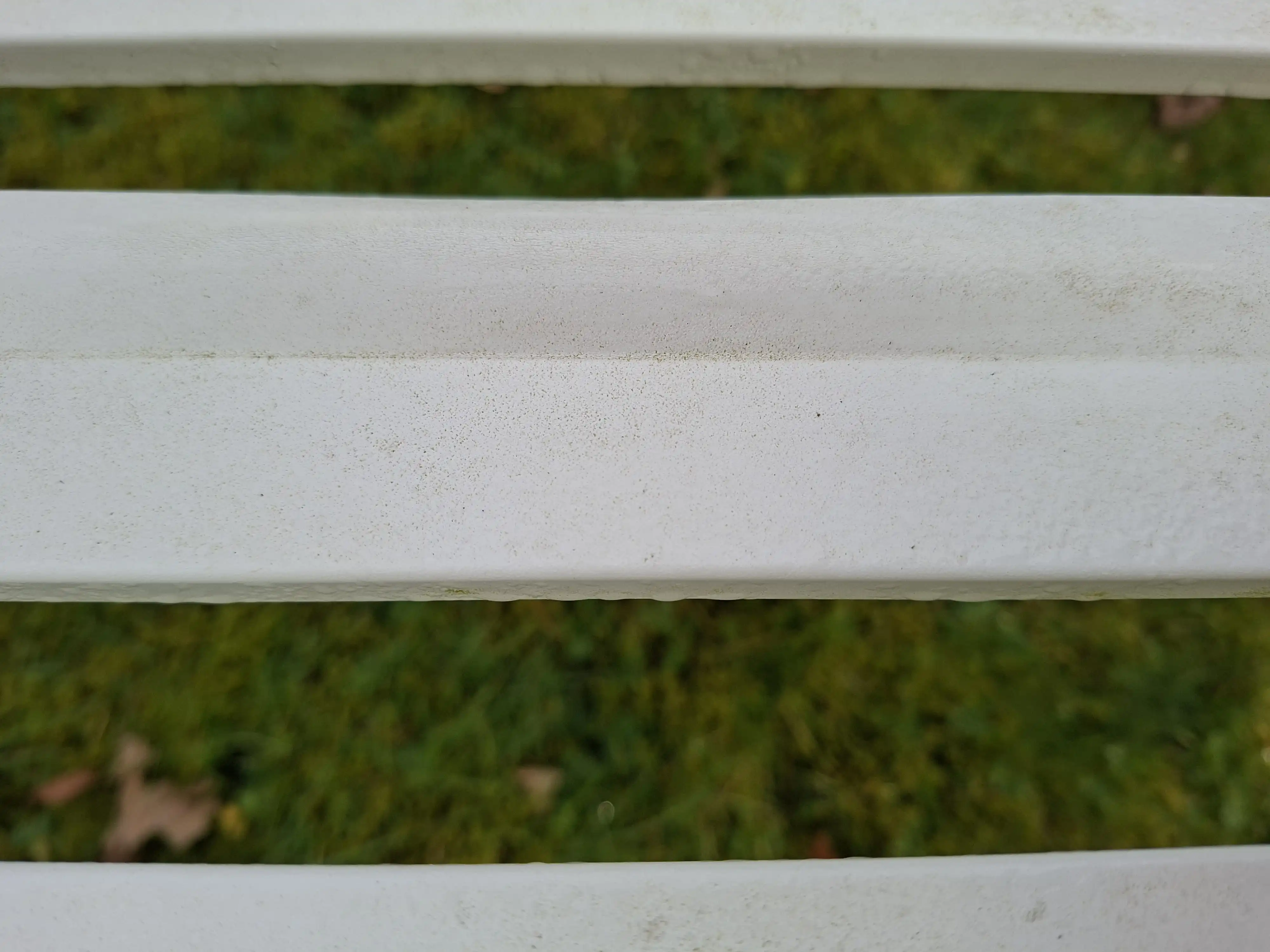 aluminium tuibankje vertoont gebreken na verlopen fabrieksgarantie 