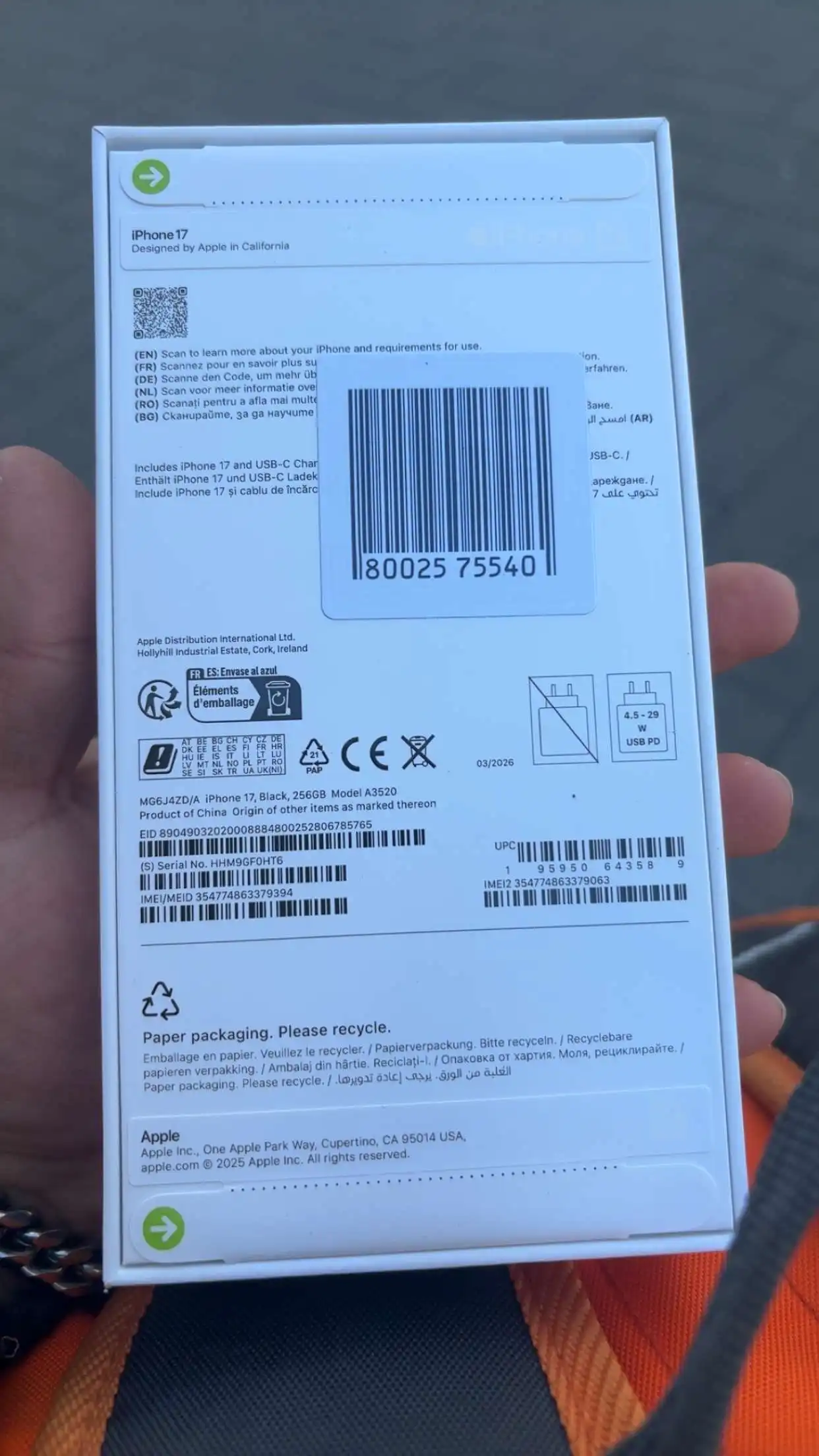 Hallo, ik neem contact op omdat ik slachtoffer ben geworden van oplichting.